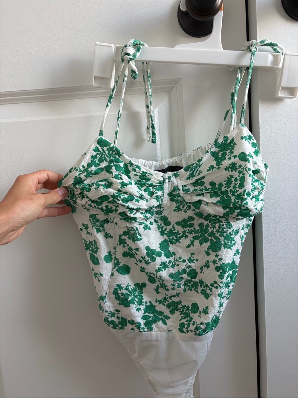 Lulu's White and Green Floral Tie-Shoulder Bustier Bodysuit